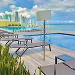 Apartasuites Edificio H2 - Vistas Al Mar & Bahia